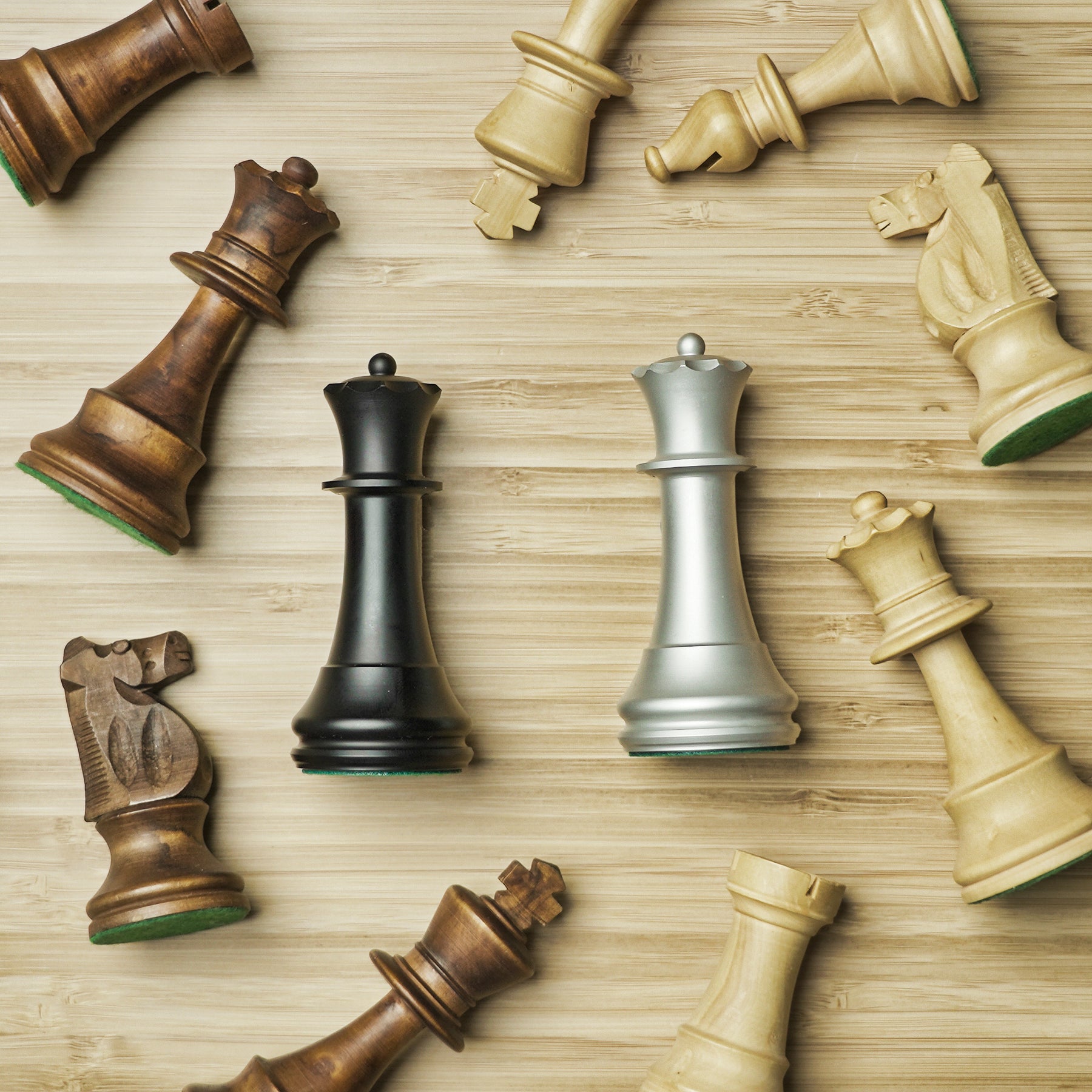 Secret Level Chess Queen P - Chess Piece & Secret Stash – MauriceMoves